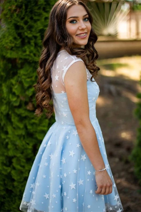 Charming Blue Lace Scoop Short A line Homecoming Dresses SH714