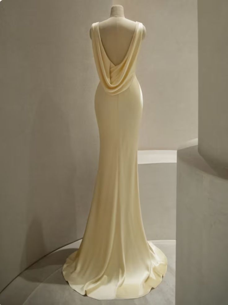 Pastel Yellow Satin Backless Mermaid Long Prom Dress SH1297