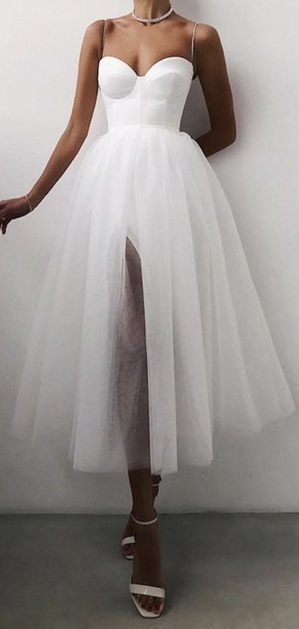 A-line White Tulle Spaghetti Straps Modest Prom Dresses D112