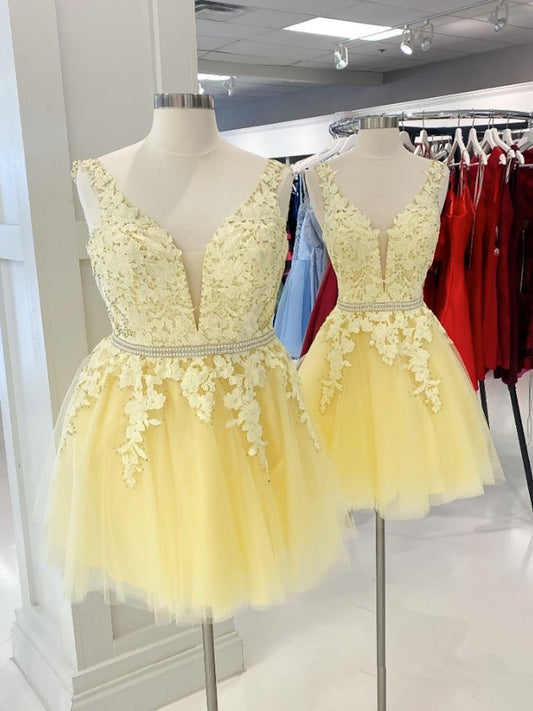 Yellow v neck tulle lace short prom dress, yellow homecoming dress SA692