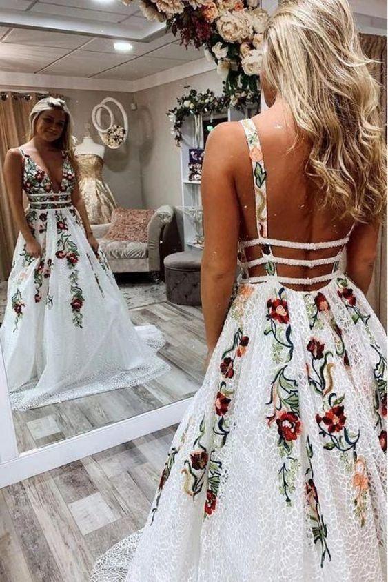 V-neck Sexy Floral Embroidered Long Prom Dresses PS062